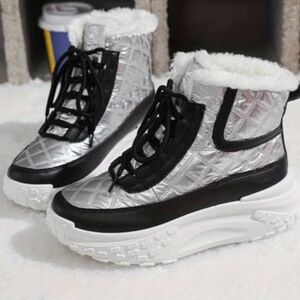 Silver and Black Women's Winter Boots 37 New